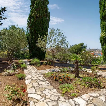 2 Bedroom Awesome In Rab Barbat na Rabu
