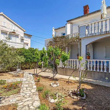 2 Bedroom Awesome In Rab Apartment